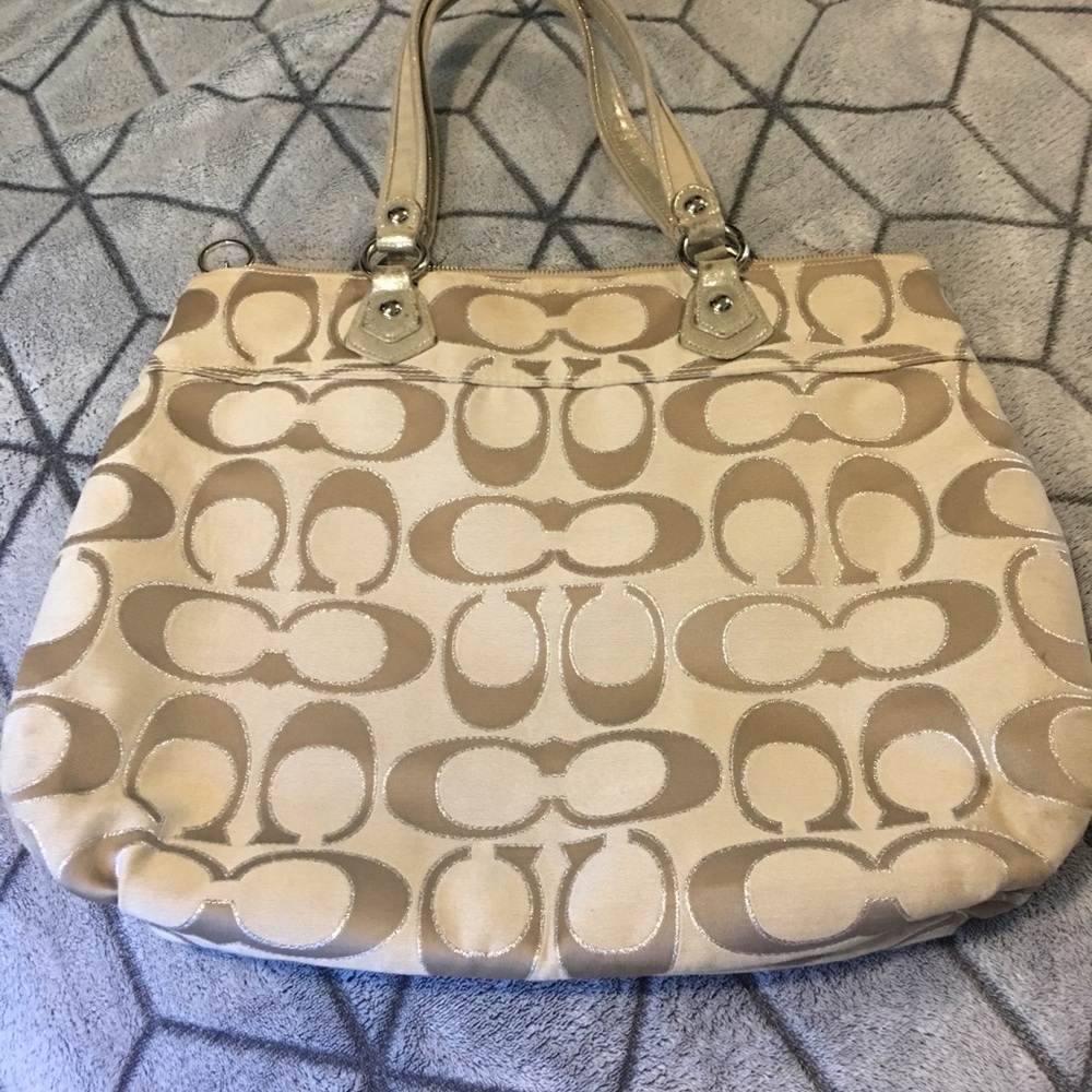 Coach Handbag! (Price Drop) Gem